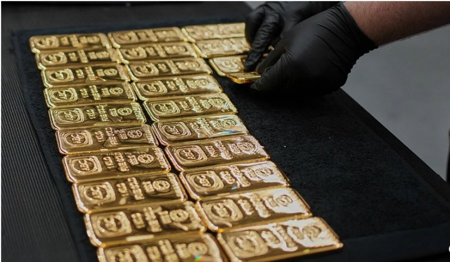 Çmimi i arit rritet në nivel rekord, ndërsa bankat qendrore kalojnë nga dollari në lingotë