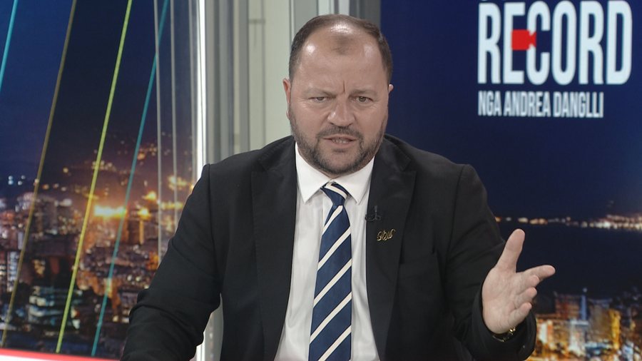 Dash Sula propozoi Sali Berishën si kandidat për Tiranën, i përgjigjet Lefter Maliqi: Je kthyer në aktor