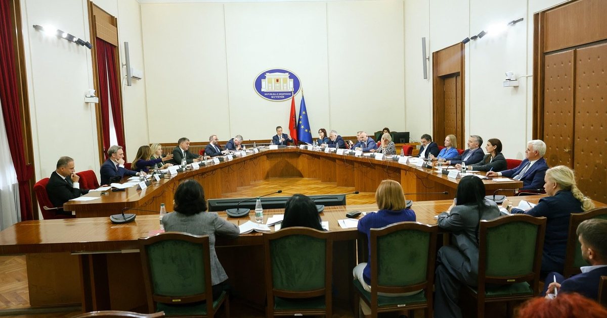 Debate në konferencën e kryetarëve, rrëzohet kërkesa e opozitës për mocion me debat