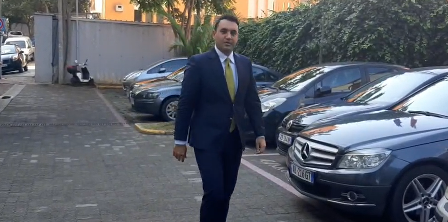 Denoncoi ish-drejtorët e Bashkisë së Tiranës, Belind Këlliçi paraqitet në SPAK