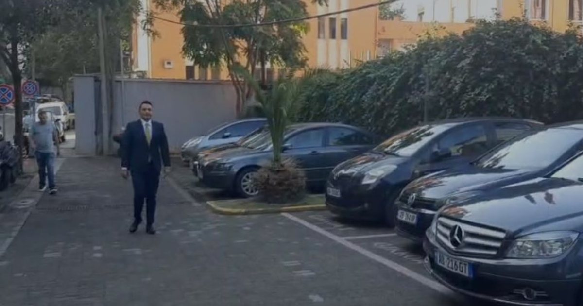 Deputeti Belind Këlliçi paraqitet në SPAK