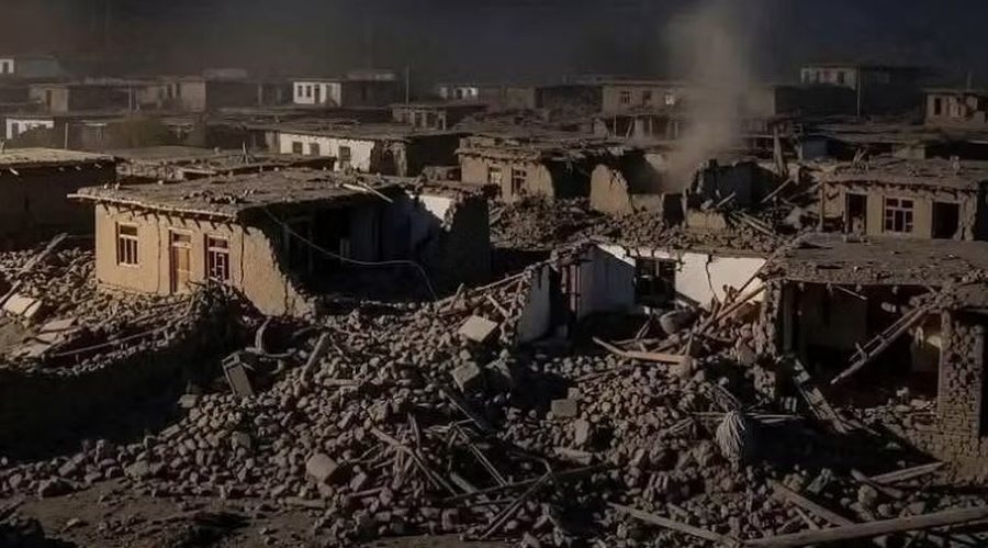 DETAJE / Mbi 600 viktima nga tërmeti në Afganistan, dhjetëra shtëpi nën rrënoja