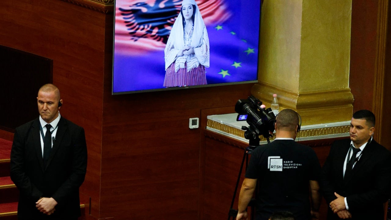 Diella pjesë e kabinetit, analiza e “Washington Post”: A do kërkojë Rama zbatimin e Nenit 5 të NATO-s nëse një sulm kibernetik e “vret”?