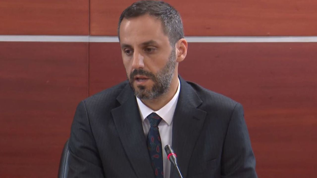 “Do shmangim mbivendosjen në legjislacion përmes AI”, Besfort Lamallari flet për herë të parë si ministër Drejtësie: Përmirësimi i infrastrukturës së burgjeve prioritet