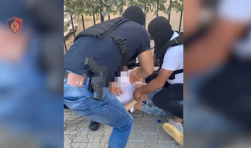 Drogë me postë nga Kanadaja! Arrestohet 22-vjeçari në Vorë, identifikohet porositësi i pakos