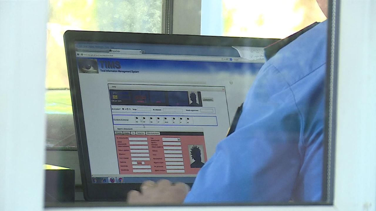 “Duhet pak korrupsion në familje”/ Nga shef i SHISH te kumari ilegal, USB-ja që zbuloi shkeljet e ish-drejtorit të Shërbimit Informativ