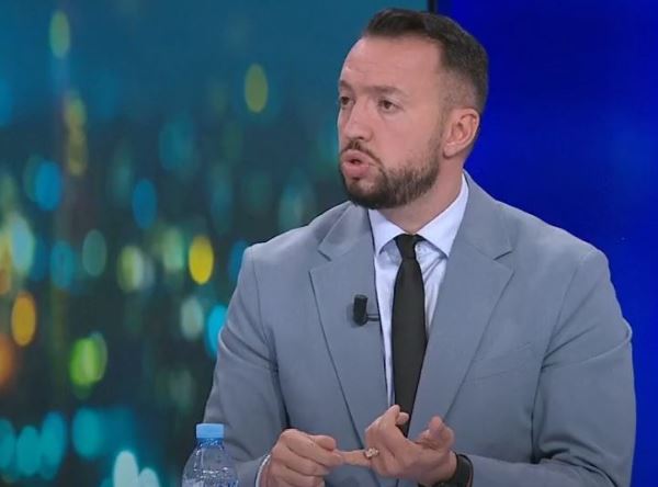 “Duhet të ketë ndryshime”/ Misioni opozitar, flet gazetari: Mos të bëhen të njëjtët gabime në zgjedhje