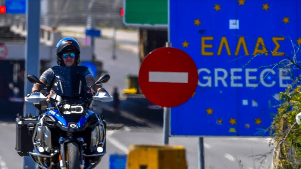 Duke nisur nga 12 tetori, 29 vende europiane heqin vulat në pasaporta. Ja çfarë duhet të dini në kufi