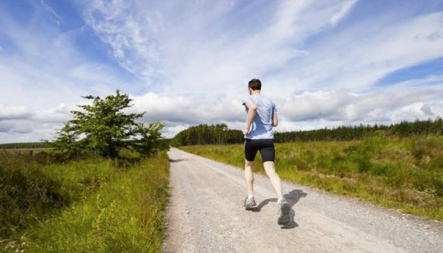 Ecja apo vrapimi: cili është më i mirë për shëndetin?!