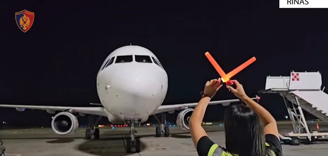 Ekstradohet nga Republika Domenikane drejt Shqipërisë një 41 vjeçar nga Lushnja