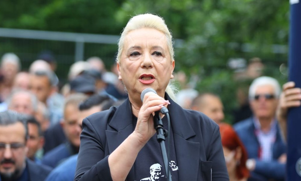 Emrat qarkullojnë korridoreve të PD/ Kalaja: Kanë marrëveshje me Yuri Kim dhe Soros