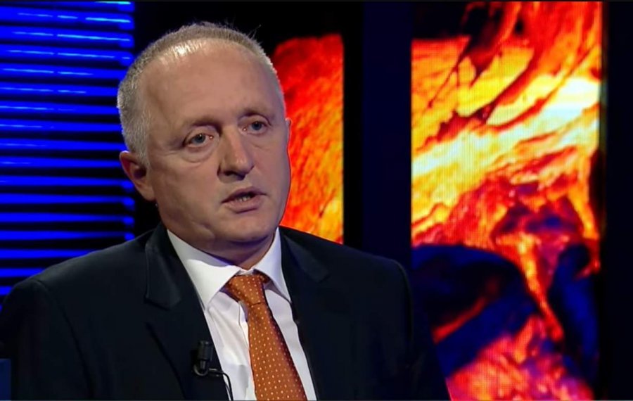 Është bërë nevojë kombëtare hapja e kurseve të gjuhës shqipe për deputetët