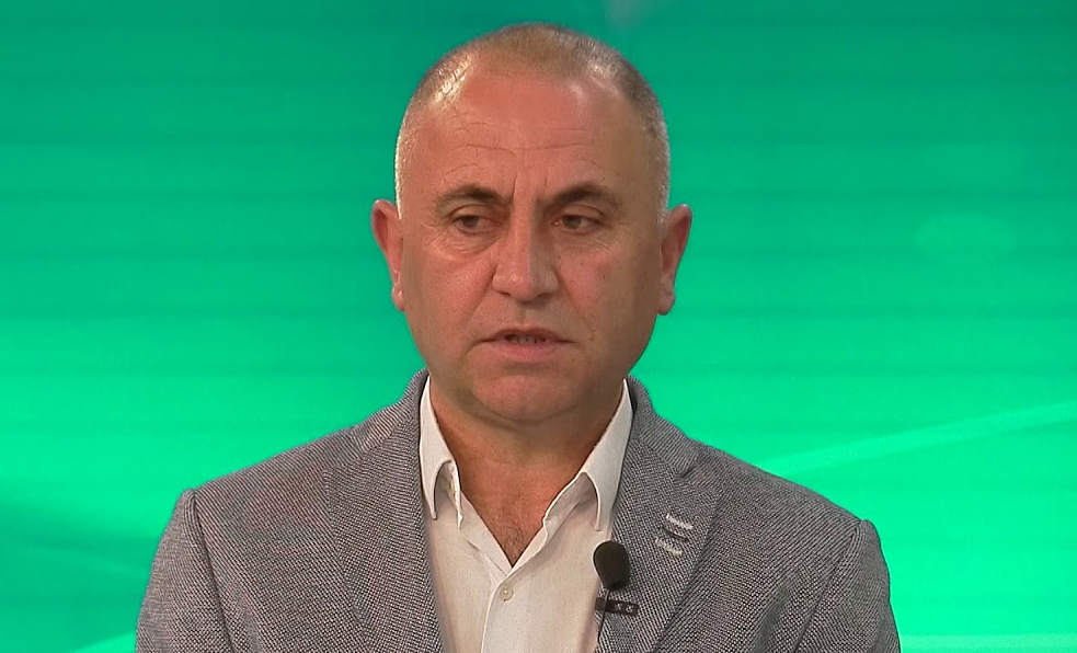 Fatmir Popja zgjidhet kryetar i Unionit të gazetarëve të Elbasanit