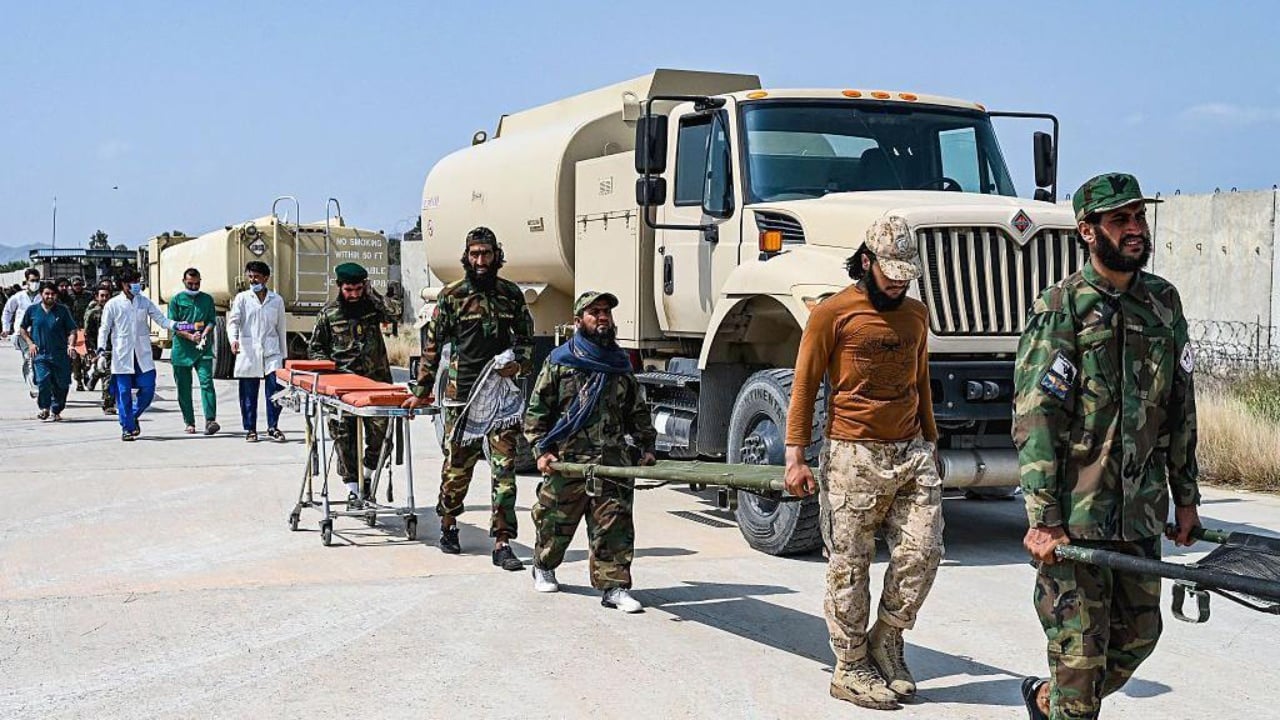 “Fshatra të tërë janë kthyer në rrënoja”, dëshmitarët rrëfejnë të tronditur pasojat e tërmetit në Afganistan