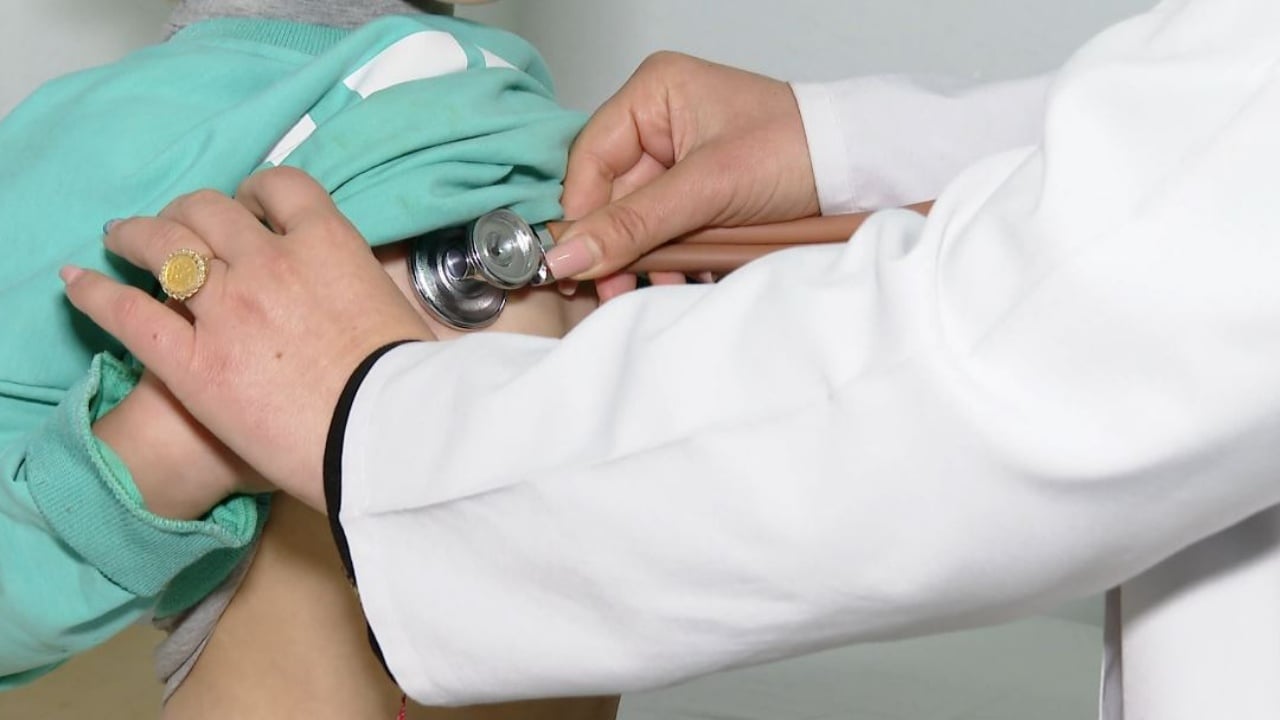 Fshatrat e juglindjes pa mjekë, 25% e tyre janë pensionistë, ‘zhduken’ mjekët e rinj