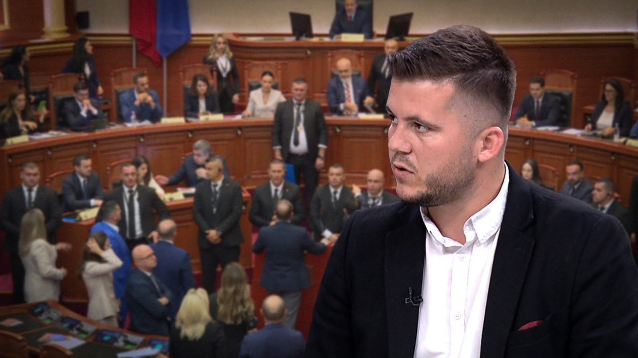 Gazetari Hoxha: Tension brenda PD-së, Berisha i befasuar nga kaosi i deputetëve të tij