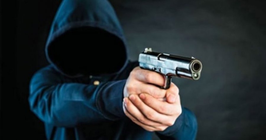 Grabitje me armë në një karburant në dalje të Librazhdit, kapen autorët