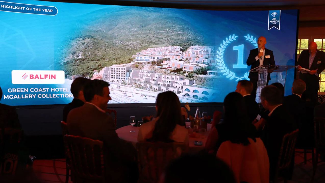 Green Coast Hotel-MGallery Collection fiton “Architectural Highlight of the Year”