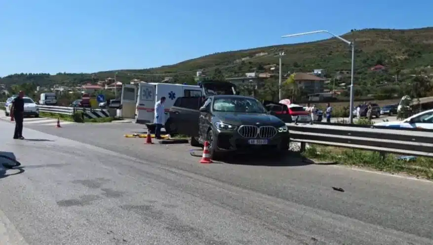 “Gruaja e tij ishte shtatëzënë…”, dëshmitarët flasin për aksidentin me një të vdekur në Lushnjë: Ja kush ishte fajtor