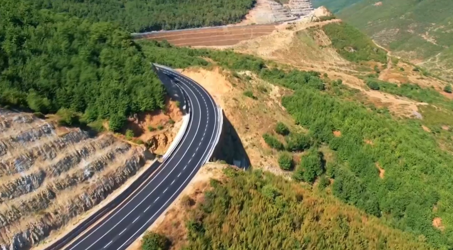 Hapet qarkullimi i rrugës Qukës -Qafë Plloçë, Balluku: Aksi i ri do jetë degëzim i Korridorit 8