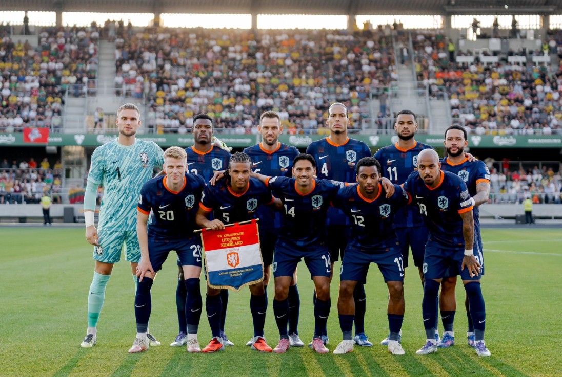 Holanda vuan, por del me 3 pikë ngë transferta në Lituani. Maqedonia e Veriut bën detyrën në shtëpi