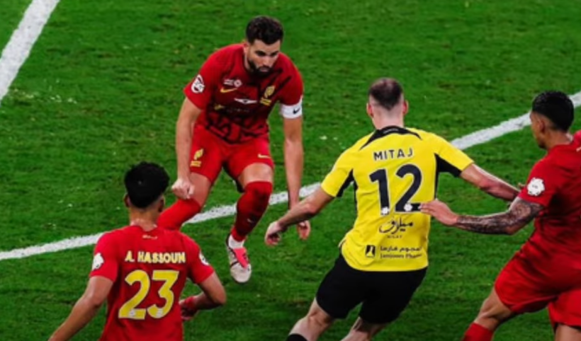 Hoqi papritur Mario Mitajn nga ekipi dhe humbi nga Al Nassr, Laurent Blanc e pëson në Arabinë Saudite