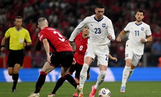 Humb shërbimet e lojtarit të rëndësishëm/ Serbia ‘goditet’ para përballjes me Shqipërinë