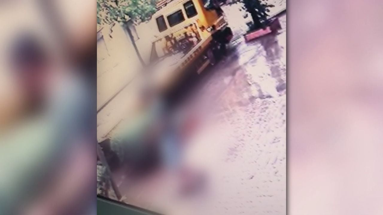 Humbi jetën nga shtylla e dëmtuar, dalin pamjet nga incidenti që i mori jetën 42-vjeçarit në Durrës. Tragjedia ishte paralajmëruar