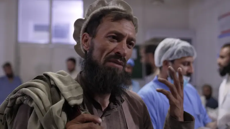 “I nxora vetë fëmijët e mi të vdekur nga rrënojat”, histori zemërthyese nga Afganistani i goditur nga tërmeti, familje të tëra kanë humbur jetën