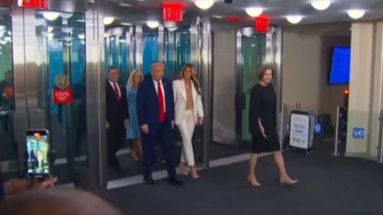 Incident në Asamblenë e OKB-së, shkallët lëvizëse ndalojnë papritur para mbërritjes së Donald Trump