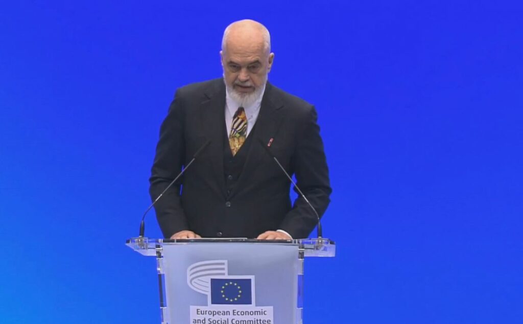 “Jemi në turbo spring drejt Europës”, Rama nderon Oliver Röpke, mesazhi i veçantë nga Parlamenti Europian