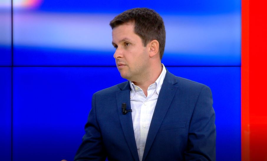 “Kandidatura e PD për Tiranën, në ngërç”/ Ilir Alimehmeti: Zgjedhjet në Tiranë, shans i artë për opozitën