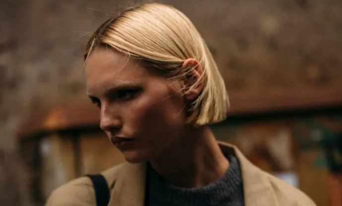 Katër këshilla të dobishme për ata që duan të rrisin flokët e gjatë