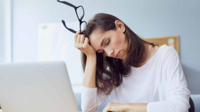 Keni lodhje gjatë ditës, zbuloni shkaqet