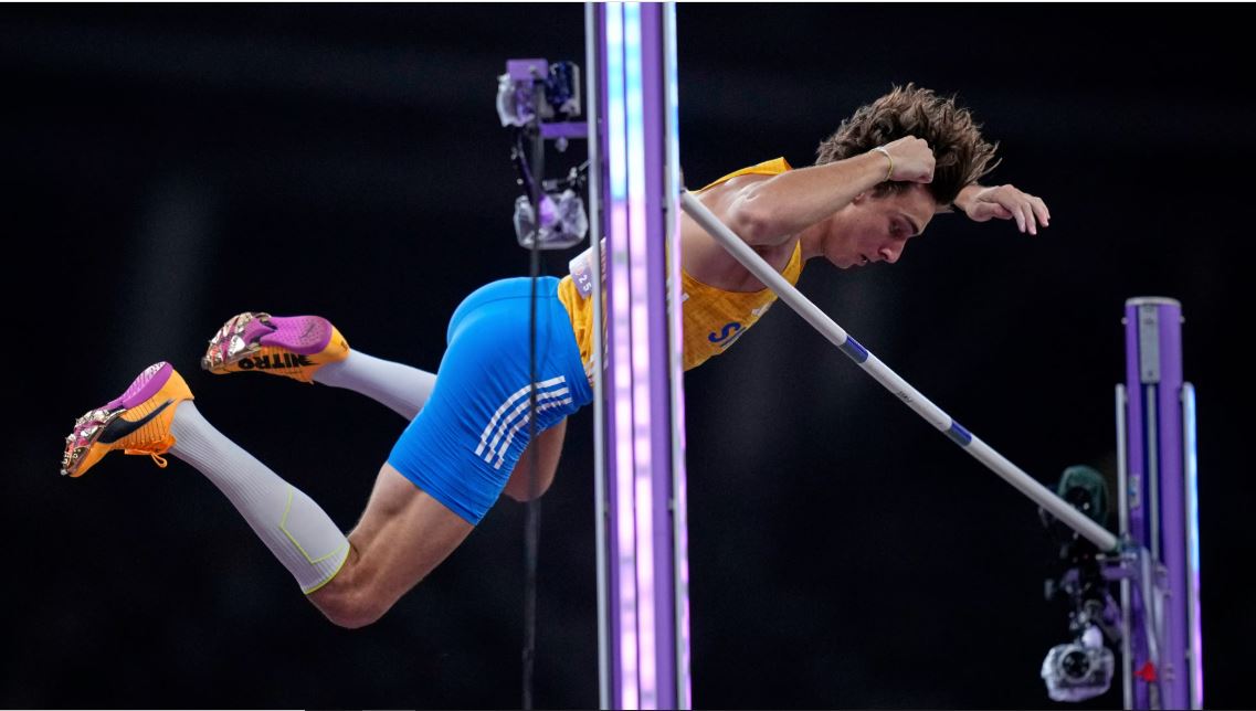 Kërcim me shkop, Armand Duplantis shpallet kampion bote dhe vendos rekord të ri