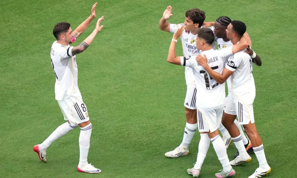 Kërkoi një mesfushor, por drejtuesit nuk ia plotësuan dëshirën. Xabi Alonso e gjen direkt zgjedhjen