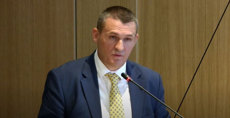 “Kodet etike janë mure mbrojtëse ndaj çdo presioni”, Altin Dumani rendit tre problematikat: SPAK po përballet me sfida