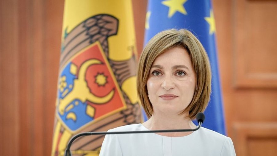 ‘Kremlini, qindra miliona dollarë për të blerë mijëra vota’/ Paralajmërimi i Presidentes moldave për ndërhyrje ruse në zgjedhjet e së dielës