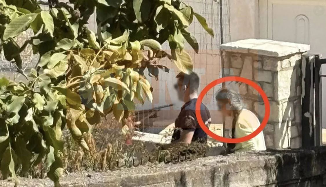 Krimi makabër/ Drejtoresha varros nënën në stallë, dëshmia tronditëse: E bëra sepse…