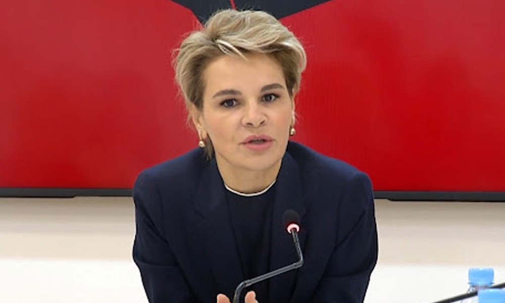 Kryemadhi flet për Metën: Më mungon, pa të s’do isha kjo që jam