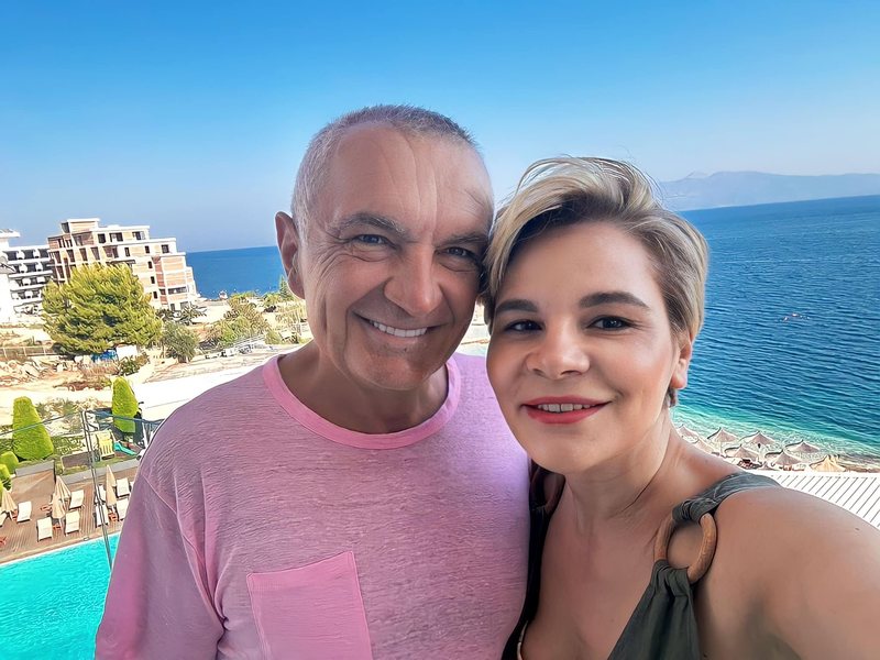 Kryemadhi: Ilir Meta është flori, akuzat ndaj tij janë trillime. S’ka lidhje as me floririn e Krrabës e as me llogari të fshehta në Londër