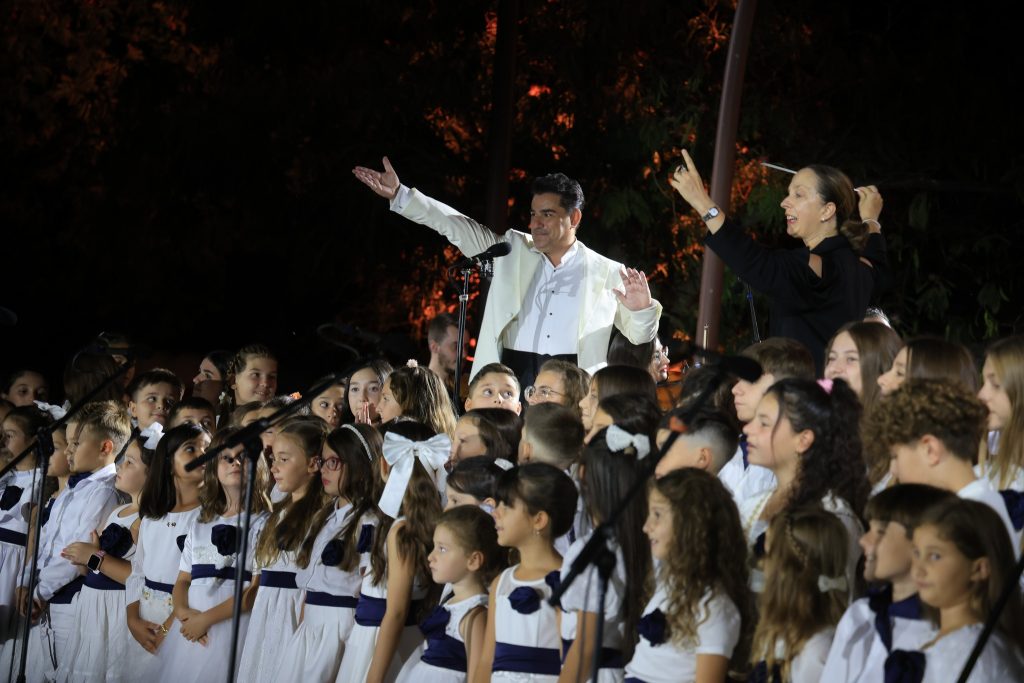 Kryevepra të operistikës botërore dhe shqiptare, tenori Saimir Pirgu koncert në Shirokë