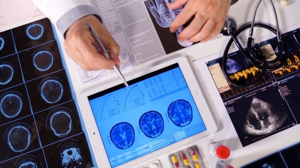 Kufizimi i moshës për check up do të hiqet! Përjashtoheshin afro 252 mijë persona mbi 70 vjeç