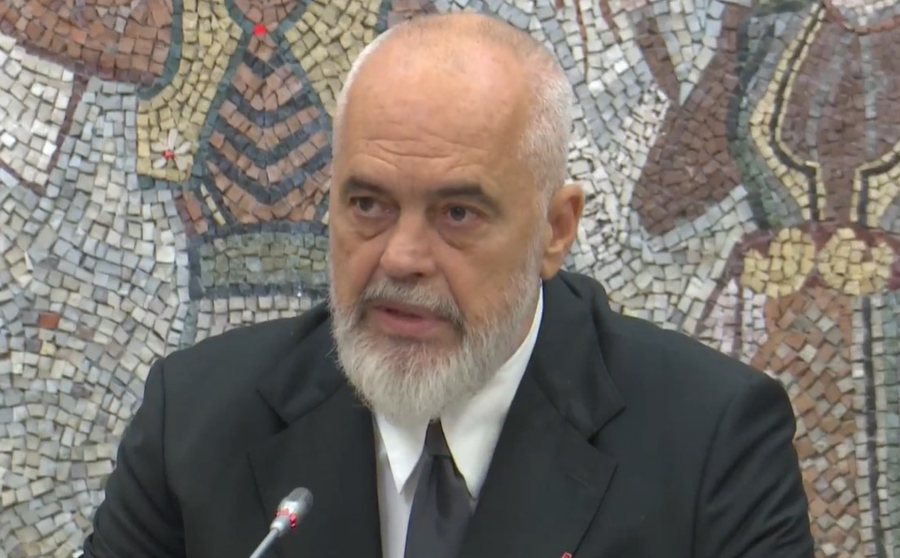 “Kush abuzon me lejen, do futet në listën e zezë”/ Rama: Ata që shesin një apartament dy herë, konfiskim direkt