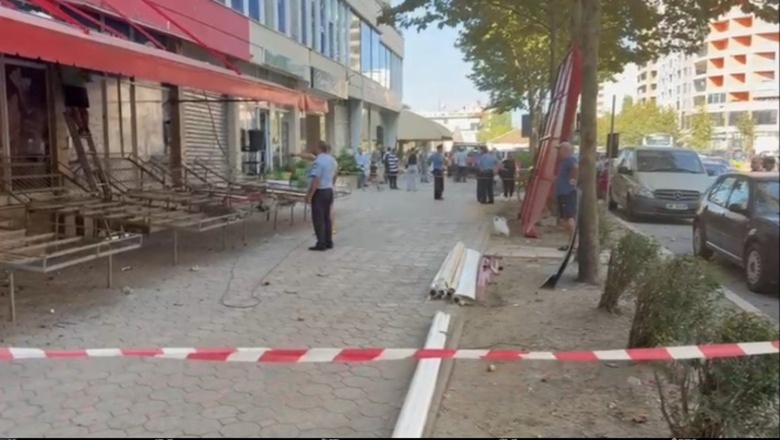 Lirimi i hapësirave publike, vijon aksioni në Vlorë, hiqen tendat dhe karriget në rrugët dytësore