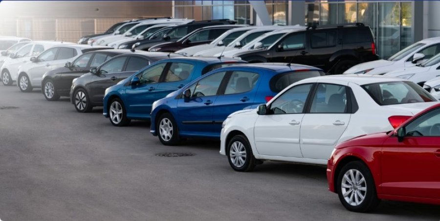 Lista e makinave më të shëmtuara në botë: Të njohura, por estetikisht jo tërheqëse