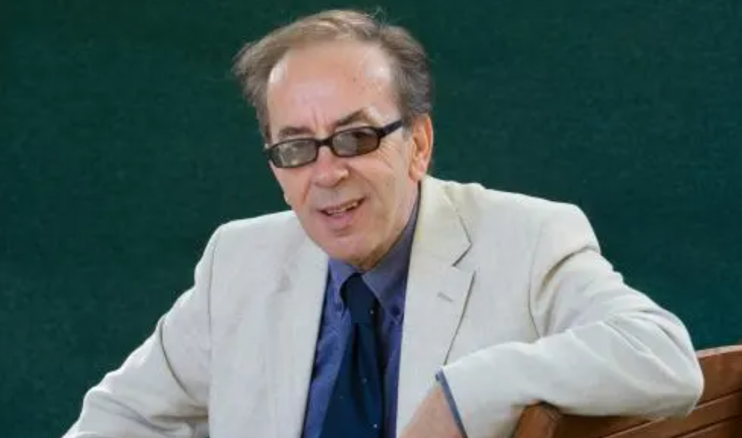 ‘Mbi të nisa të hedh copëra të shpirtit tim’