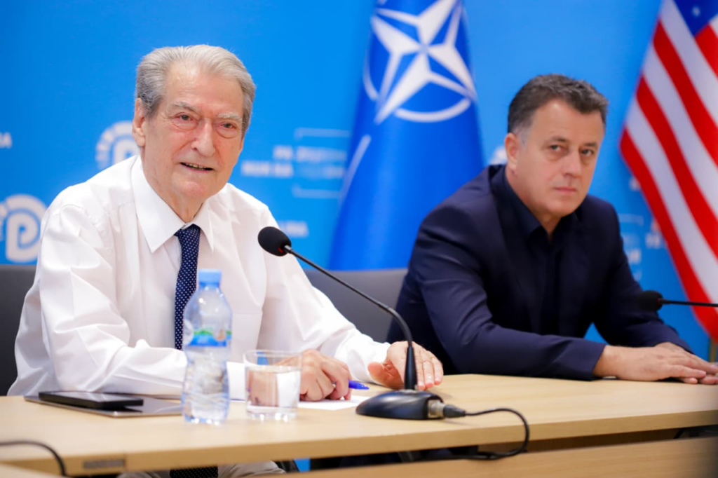 Mblidhen demokratët, Berisha: Beteja jonë hyn në fazë të re…