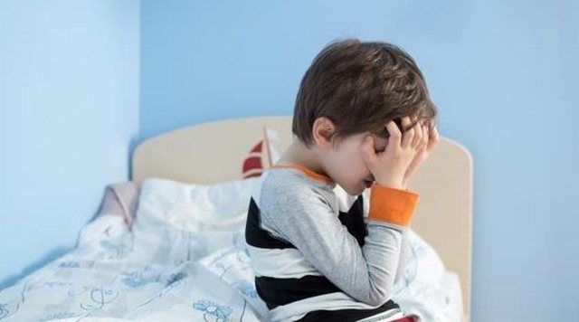 Migrena te fëmijët në rritje! Pse gjithnjë e më shumë të rinj kanë dhimbje koke?