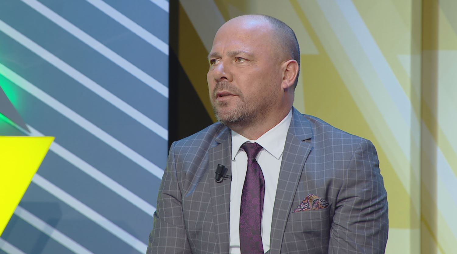 “Ministri qokash!” Xhelal Mziu sulmon Bajram Begajn: President kukull, dekretove Diellën